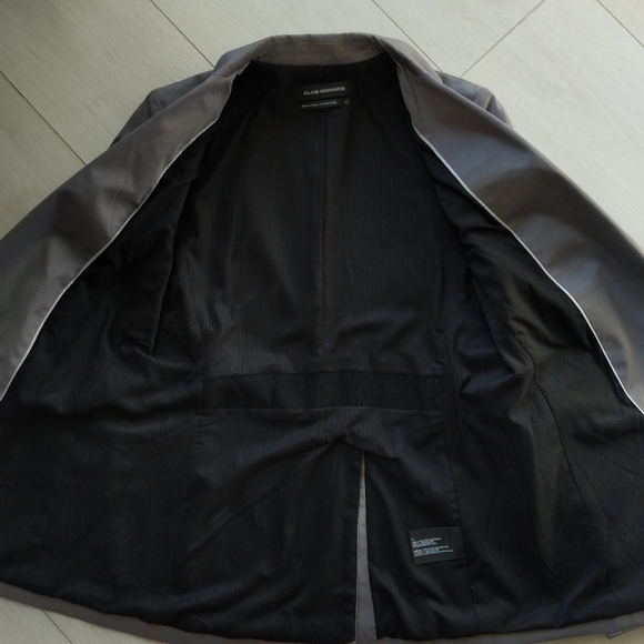 Club Monaco Blazer - Picture 9 of 13